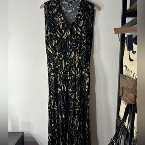 Chaps Black and Tan Midi Dress